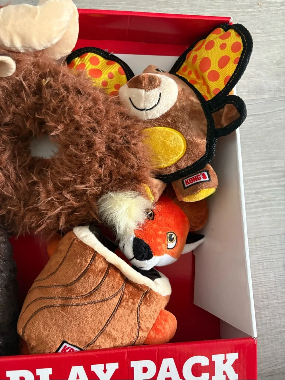 Kong Plush Play Pack - Brown, Orange, Yellow, Cream DS-33